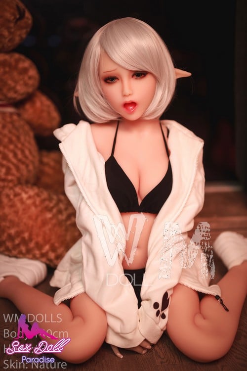 Pequeña muñeca del sexo del duende del anime